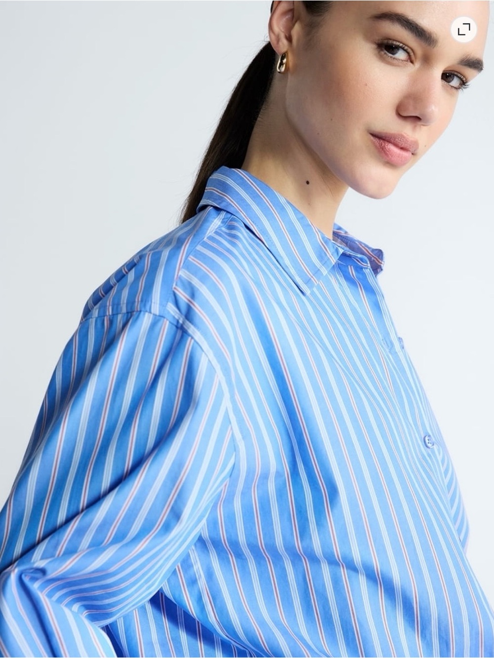 Women’s Relaxed Button